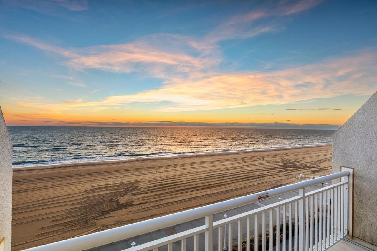 Ocean Sands Resort, Oceanfront, Virginia Beach By Vacatia Eksteriør bilde