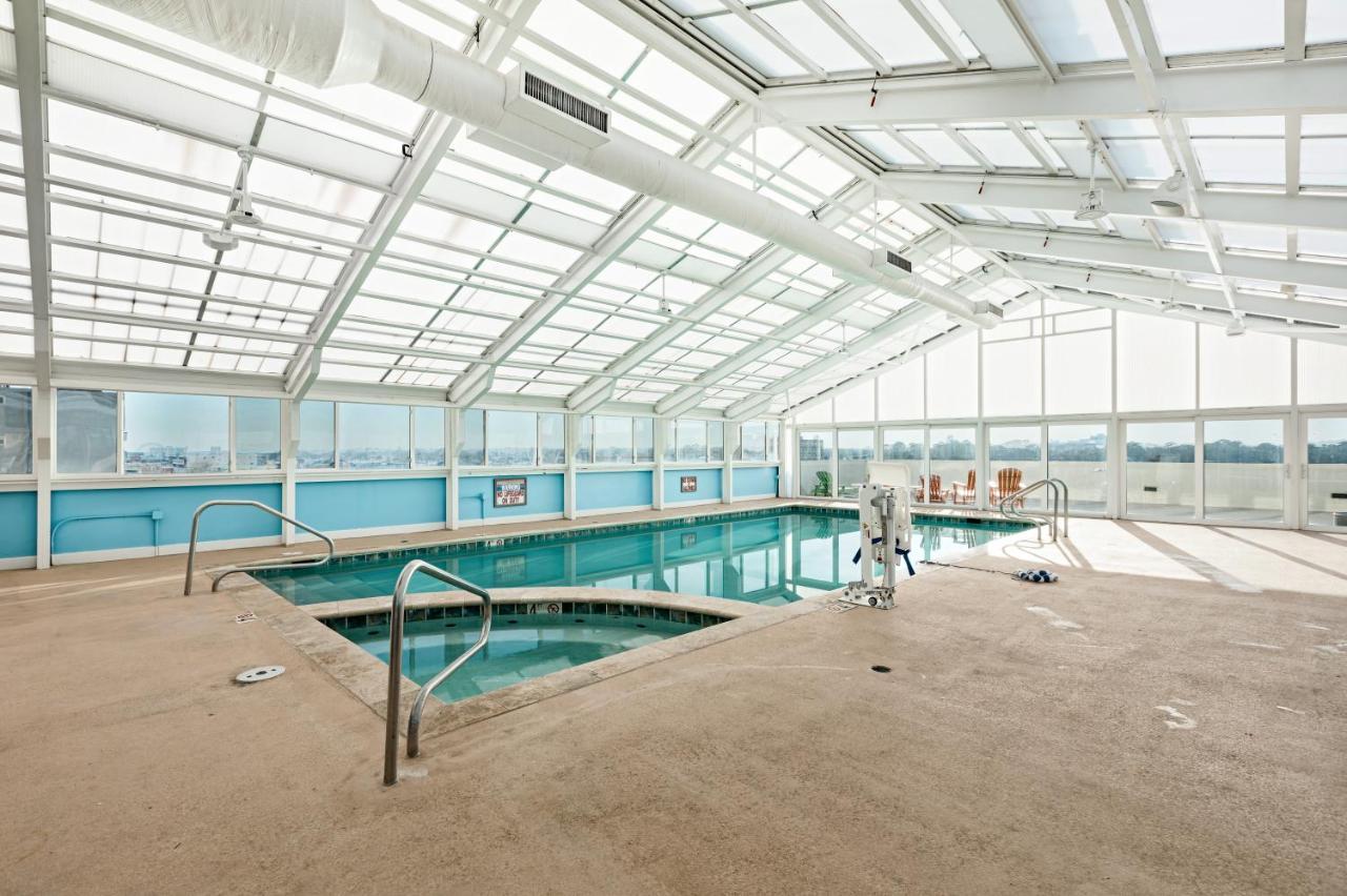Ocean Sands Resort, Oceanfront, Virginia Beach By Vacatia Eksteriør bilde